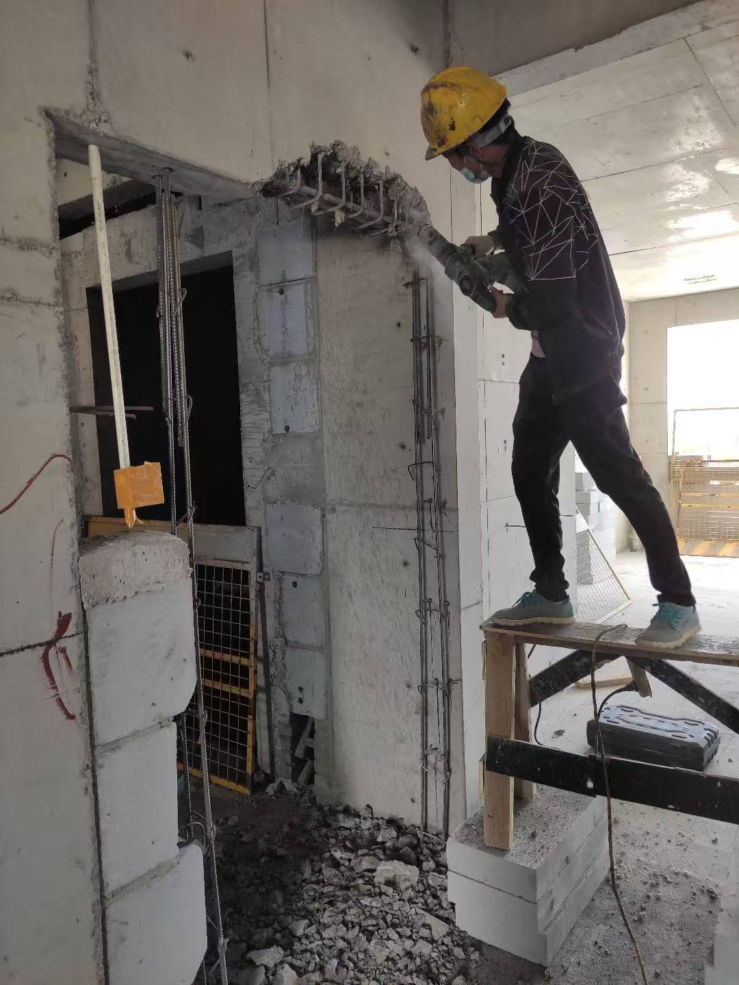 青龙旧房改造房屋如何加固