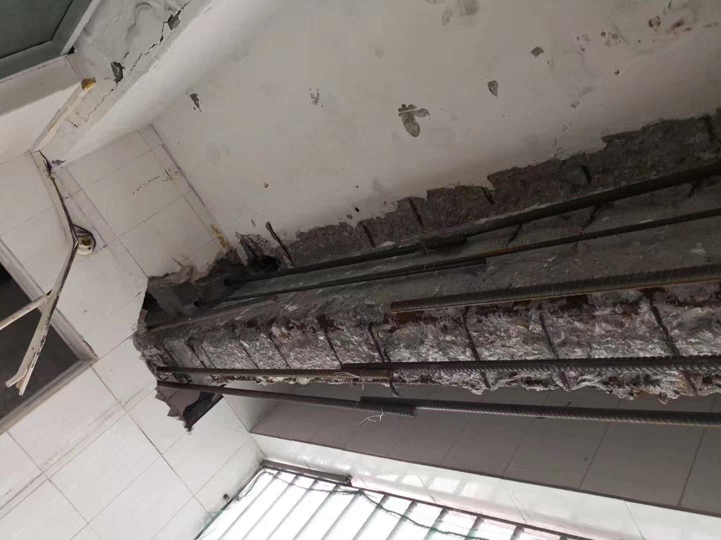 青龙厂房什么时候需要加固